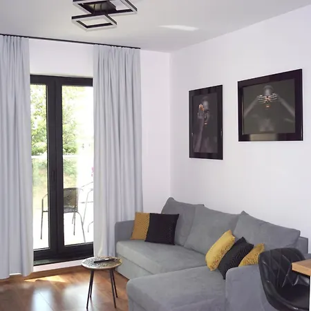 White & Black Apartment
