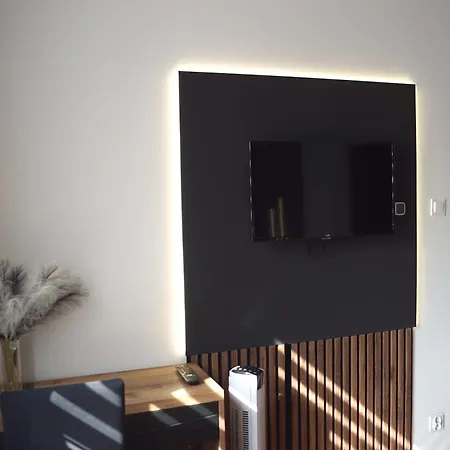 White & Black Apartment